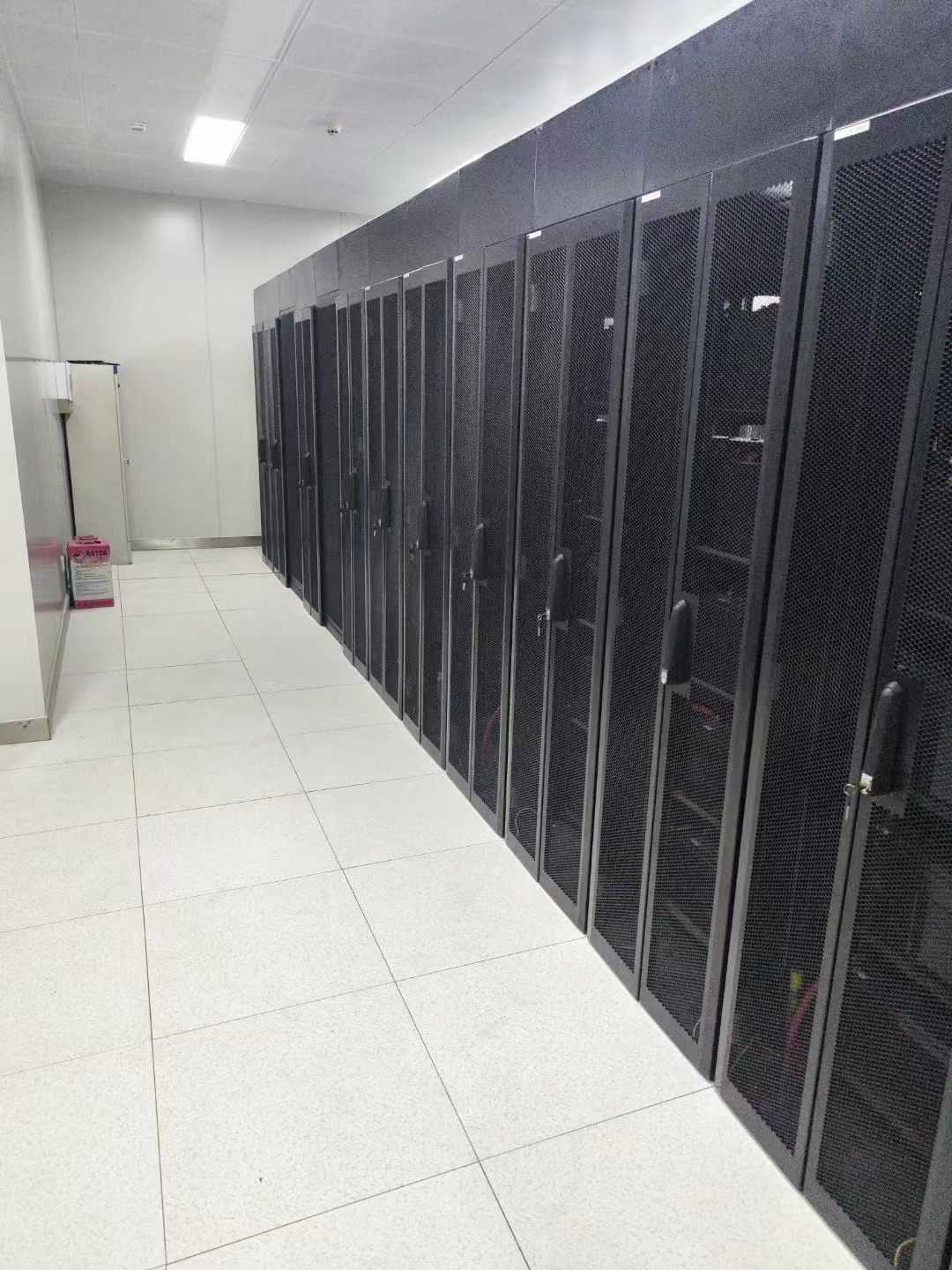叠彩区桂林电科院信息机房建设